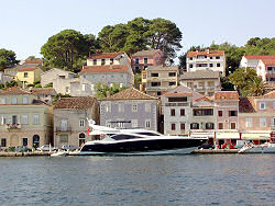 im Hafen von Mali Losinj