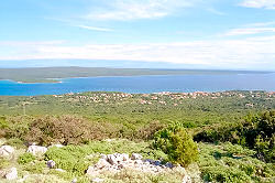 Blick vom Osorscica auf Nerezine