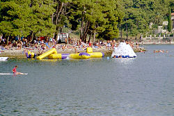 Sandstrand am Hotel Bellevue in der Cikat Bucht in Mali Losinj