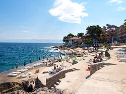 Strand am Hotel Punta in Veli Losinj